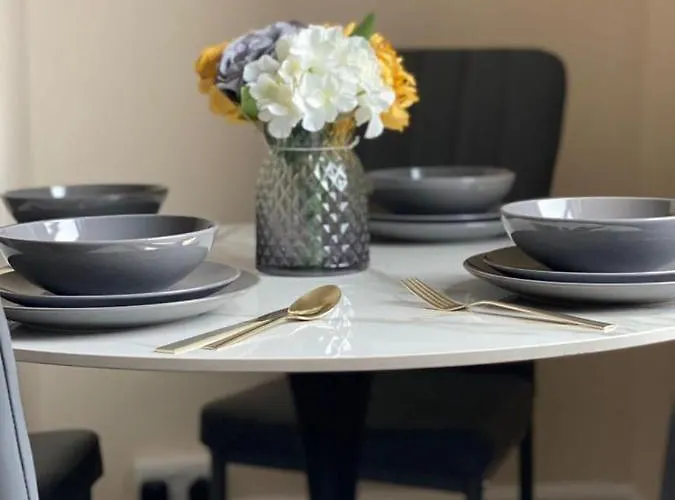 St House - Sleeps 8! Apartamento